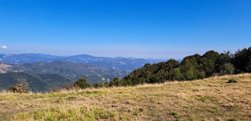 Cissa pass, looking towards Tuscany (our photo)